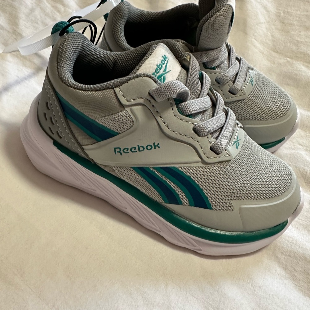 Reebok Kids Sneakers in Gray and Teal